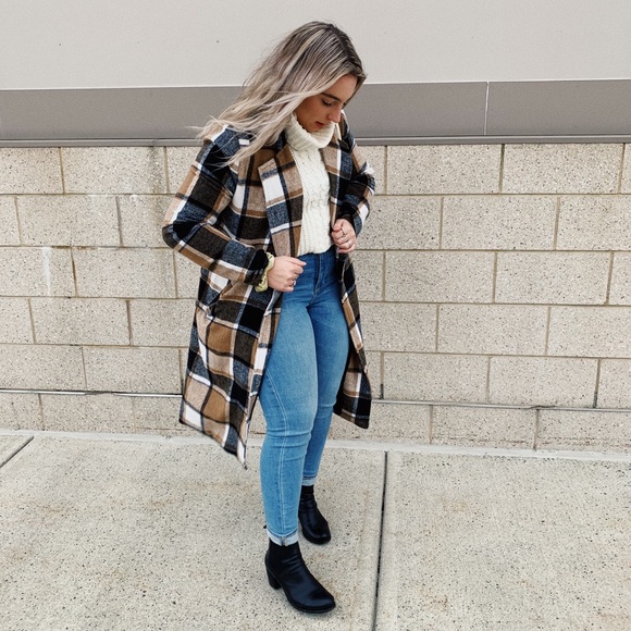 Meet your Posher, Mackenzie - Picture 2 of 5